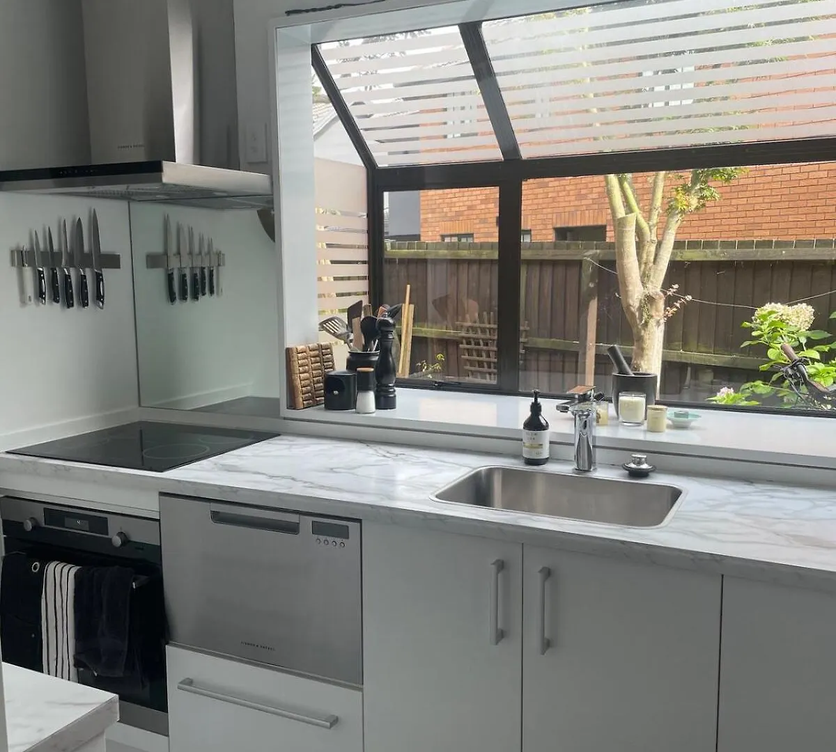 Hidden Gem By Hagley Park Apartment Christchurch New Zealand